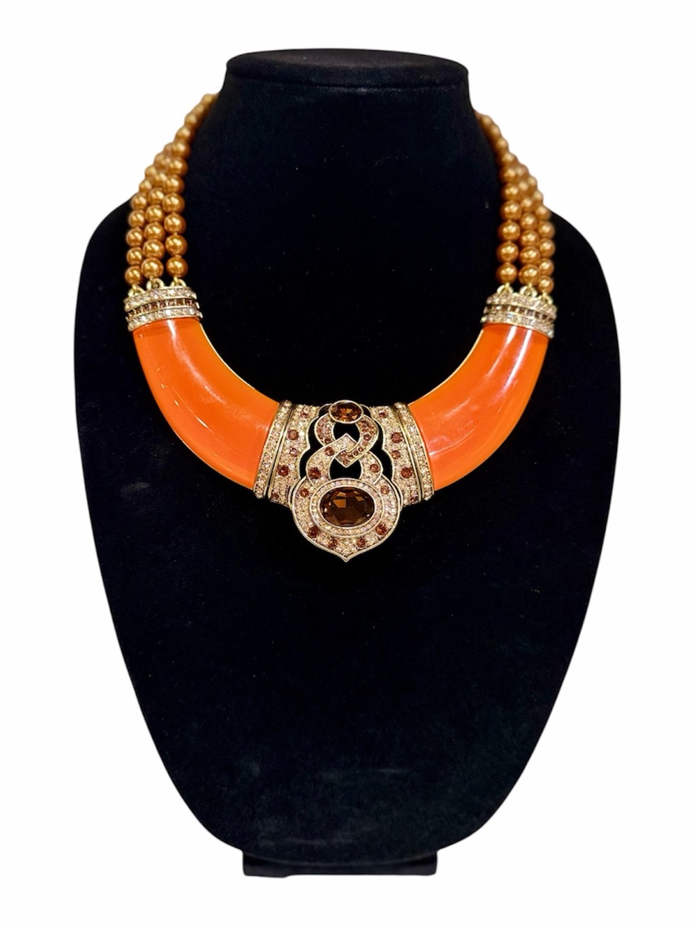 Heidi Daus #Say It With Style” Signature Accent Statement Necklace.